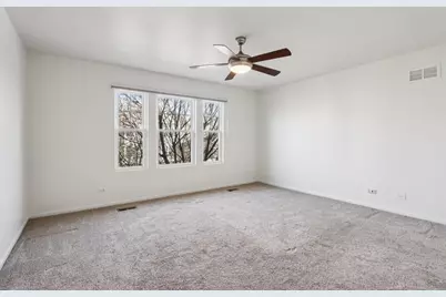 426 Plaza Place, Aurora, IL 60504 - Photo 7