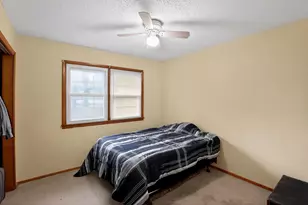 1531 Charleston Rd, Salem, IL 62881 - Photo 17