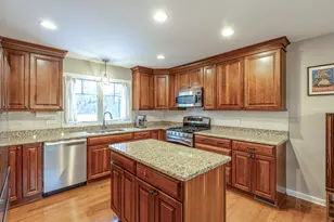 29860 N River Dr, Libertyville, IL 60048 - Photo 11