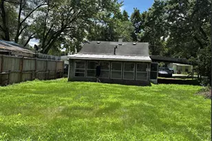 3517 Montrose Ave, Rockford, IL 61101 - Photo 3