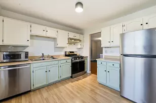 6267 Trinity Dr, Lisle, IL 60532 - Photo 11