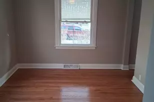 7308 S Troy St, Chicago, IL 60629 - Photo 3