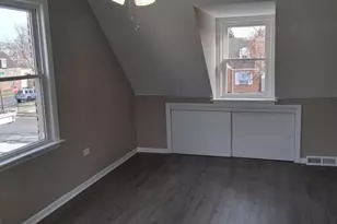 7308 S Troy St, Chicago, IL 60629 - Photo 17