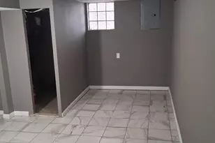 7308 S Troy St, Chicago, IL 60629 - Photo 19