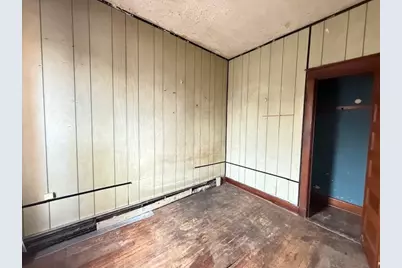 758 S Kedvale Avenue, Chicago, IL 60624 - Photo 3