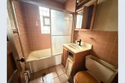 758 S Kedvale Avenue, Chicago, IL 60624 - Photo 5