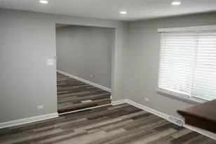 19900 Monterey Ave, Lynwood, IL 60411 - Photo 5