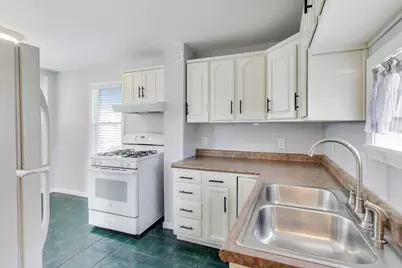 764 2nd Avenue, Aurora, IL 60505 - Photo 9