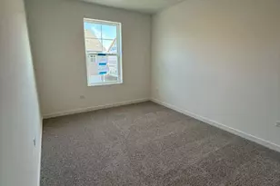 2251 Riesling Rd, Oswego, IL 60543 - Photo 9