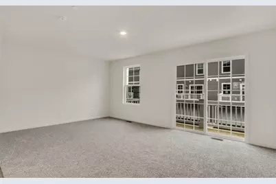 434 Lakeshore Court, Saint Charles, IL 60174 - Photo 9