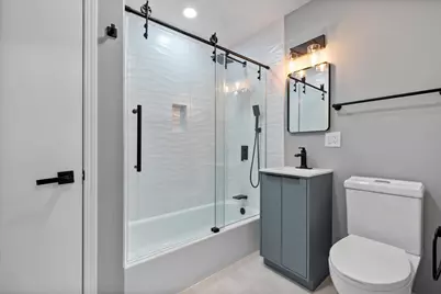 7241 N McVicker Avenue, Chicago, IL 60646 - Photo 7