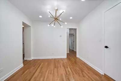 7241 N McVicker Avenue, Chicago, IL 60646 - Photo 9