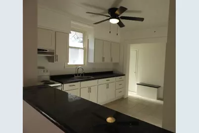 1126 N Ash Street, Waukegan, IL 60085 - Photo 11