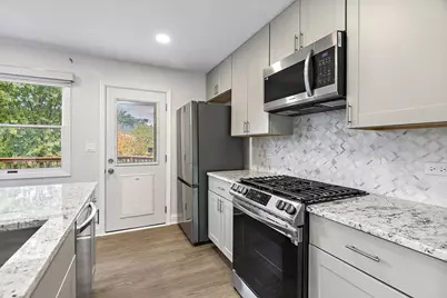 530 Ramblewood Court, Lake Zurich, IL 60047 - Photo 9