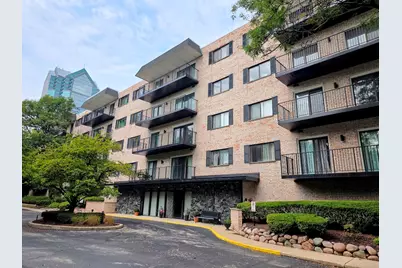 1S150 Spring Road #5B, Oakbrook Terrace, IL 60181 - Photo 3