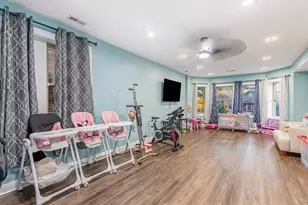 5330 W Drummond Pl, Chicago, IL 60639 - Photo 17