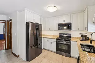 1525 London Ct, Naperville, IL 60563 - Photo 7