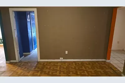 11236 S Stewart Avenue, Chicago, IL 60628 - Photo 9