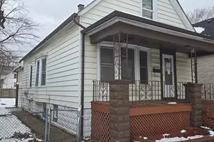 11236 S Stewart Ave, Chicago, IL 60628 - Photo 3