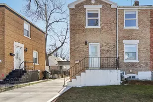 4208 Oak St, Bellwood, IL 60104 - Photo 1