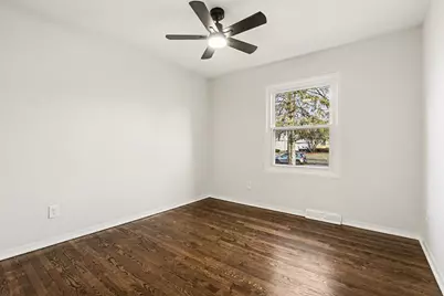 111 Stadium Drive, Joliet, IL 60435 - Photo 7