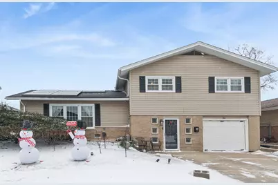 15201 Geoffrey Road, Oak Forest, IL 60452 - Photo 1