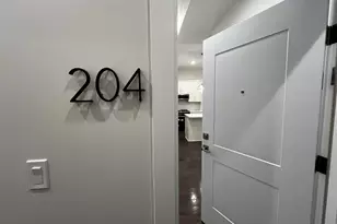 4819 Main St, Skokie, IL 60077 - Photo 23