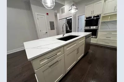 4819 Main Street #204, Skokie, IL 60077 - Photo 9