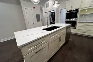 4819 Main St, Skokie, IL 60077 - Photo 9