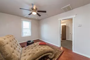 920 Adams St, Waukegan, IL 60085 - Photo 13