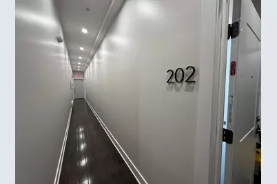 4819 Main Street #202, Skokie, IL 60077 - Photo 3