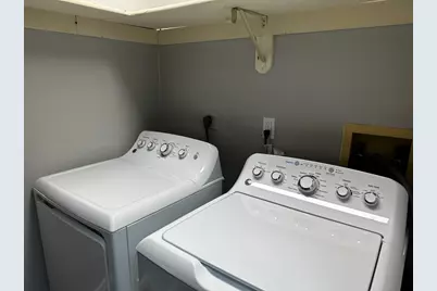 1340 Brook Street #J, Saint Charles, IL 60174 - Photo 9