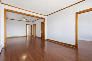 2102 S 50th Ave, Cicero, IL 60804 - Photo 5