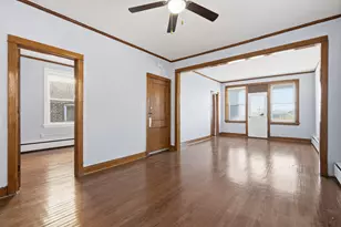 2102 S 50th Ave, Cicero, IL 60804 - Photo 7