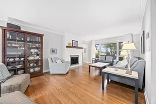 921 60th Pl, Downers Grove, IL 60516 - Photo 9