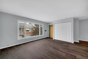 1501 Plymouth Pl, Glenview, IL 60025 - Photo 3