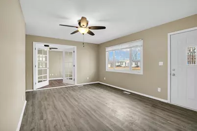 304 Dodson Drive S, Urbana, IL 61802 - Photo 7