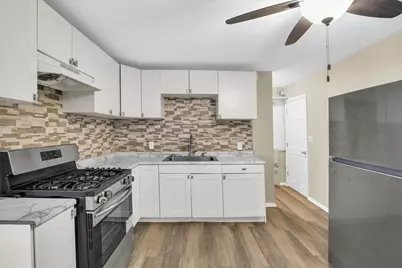 304 Dodson Drive S, Urbana, IL 61802 - Photo 13