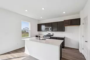 2561 Tahoe ln, Pingree Grove, IL 60140 - Photo 13