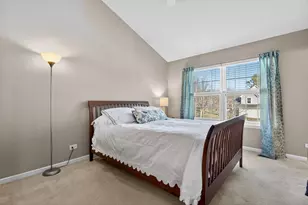 251 Arlington Ln, Grayslake, IL 60030 - Photo 9