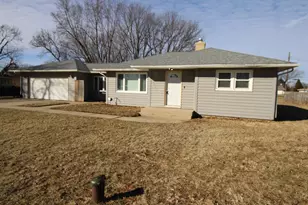 4193 Ardmore Ave, Rockford, IL 61102 - Photo 1