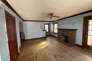 114 Ashley Ave, Rockford, IL 61102 - Photo 7