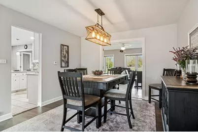214 E Ivy Lane, Arlington Heights, IL 60004 - Photo 5