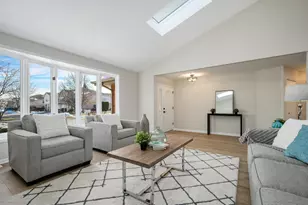 18036 Vista Dr, Country Club Hills, IL 60478 - Photo 7