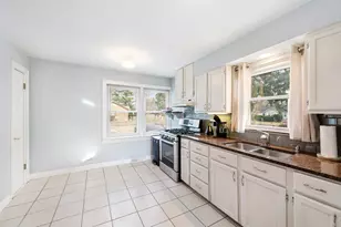 [Address not provided], Villa Park, IL 60181 - Photo 7