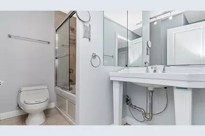 30 E Huron Street #3602, Chicago, IL 60611 - Photo 9