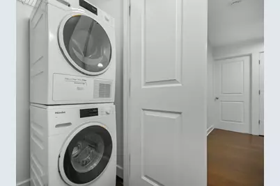 30 E Huron Street #3602, Chicago, IL 60611 - Photo 11