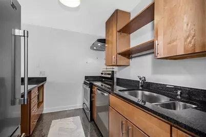 30 E Huron Street #3602, Chicago, IL 60611 - Photo 7