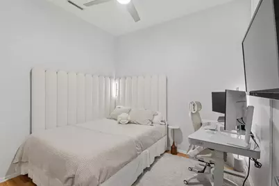 800 W Cornelia Avenue #208, Chicago, IL 60657 - Photo 13