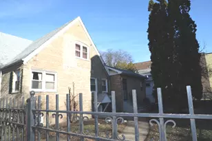 937 E 84th Pl, Chicago, IL 60619 - Photo 13